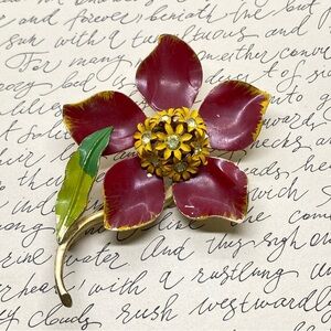 Red Floral Large Vintage Metallic Brooch